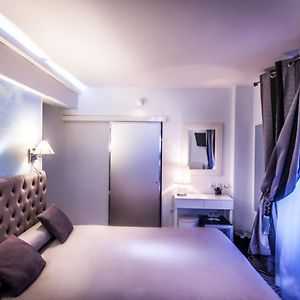 Single Superior or Double Room Shower